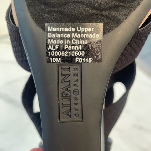 Alfani Wedge Sandals - Picture 9 of 9